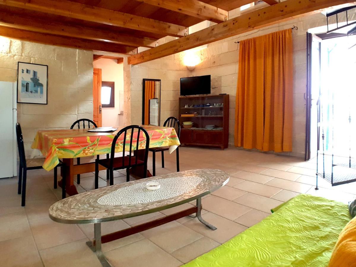 Oikia Vacanze Uggiano La Chiesa Casa Dante 외부 사진