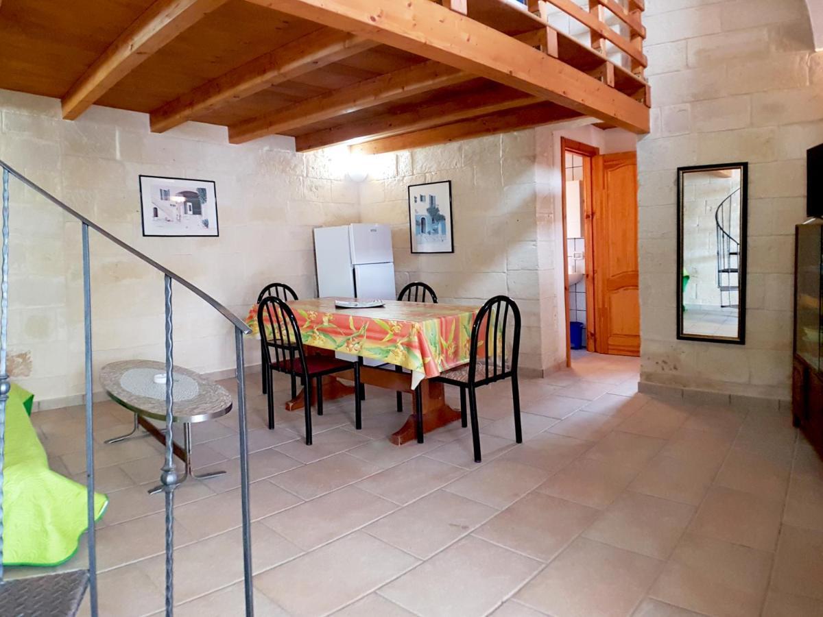 Oikia Vacanze Uggiano La Chiesa Casa Dante 외부 사진
